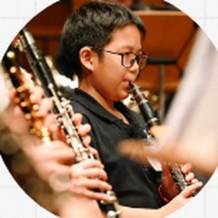 Yiew Yang Kai performing with BAS